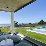 Mar A Vista - With Pool, Gym And Sea Views * نازاريه