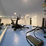 Mar A Vista - With Pool, Gym And Sea Views شقة *