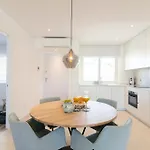 Mar A Vista - With Pool, Gym And Sea Views شقة نازاريه