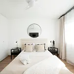 شقة Mar A Vista - With Pool, Gym And Sea Views *