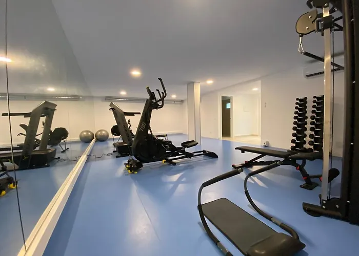 Mar A Vista - With Pool, Gym And Sea Views Appartement *