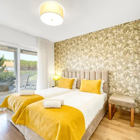 Mar A Vista - With Pool, Gym And Sea Views *