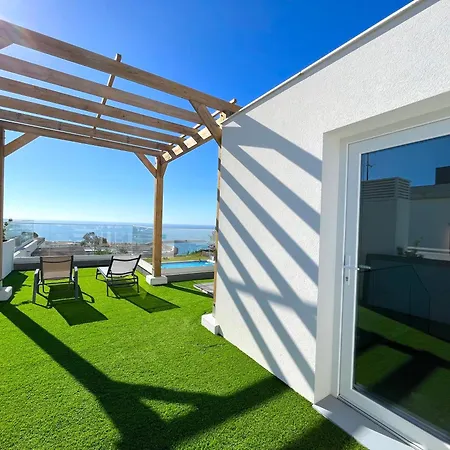 Апартаменты Mar A Vista - With Pool, Gym And Sea Views