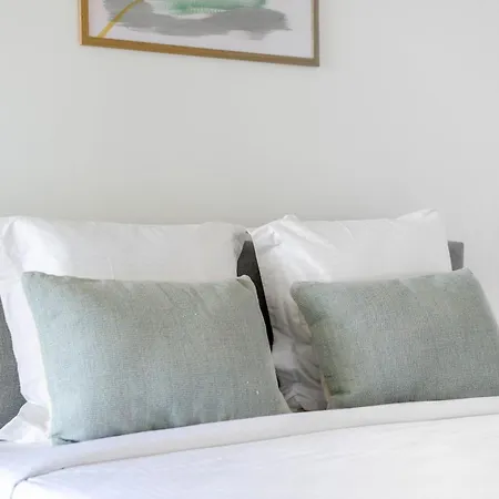 Mar A Vista - With Pool, Gym And Sea Views Апартаменты *