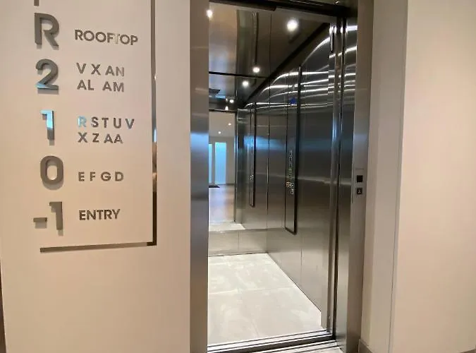 Mar A Vista - With Pool, Gym And Sea Views アパート *