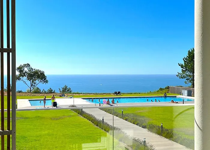 アパート Mar A Vista - With Pool, Gym And Sea Views ナザレ