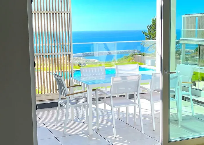 Mar A Vista - With Pool, Gym And Sea Views *